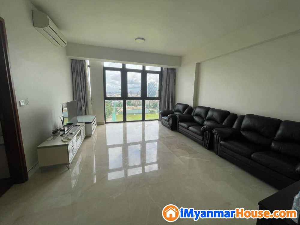 Crystal Residences Condo For Rent 1500 $ - ငှါးရန် - ကမာရွတ် (Kamaryut) - ရန်ကုန်တိုင်းဒေသကြီး (Yangon Region) - $ 1,500 (အမေရိကန်ဒေါ်လာ) - R-19496454 | iMyanmarHouse.com