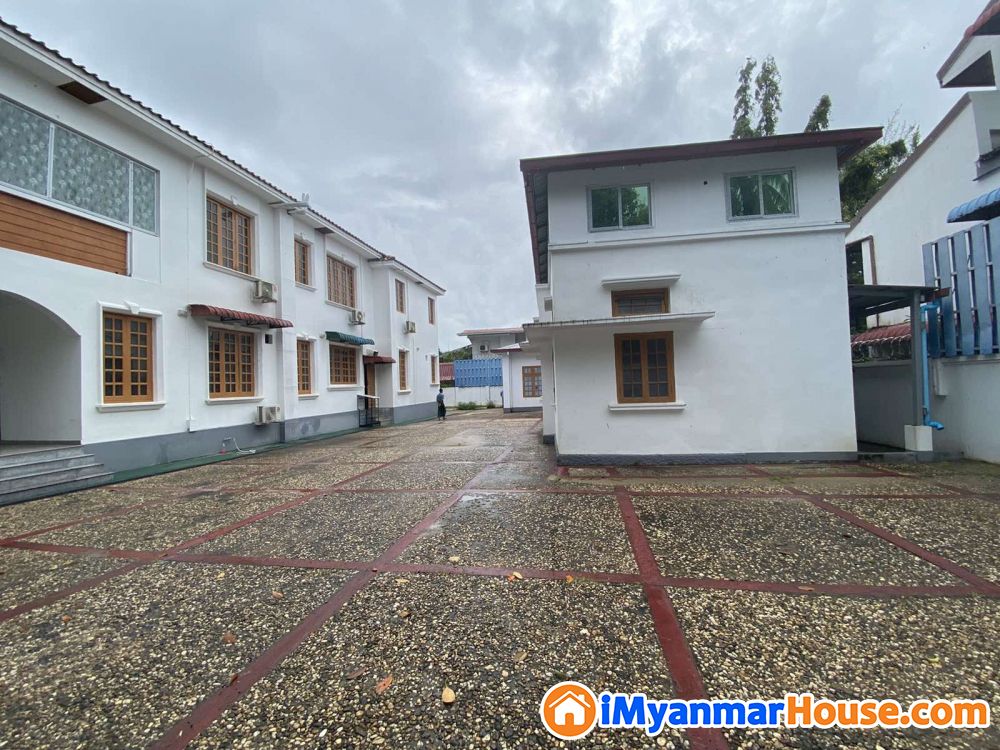 (120’x190’)အကျယ်၊ ကမာရွတ်မြို့နယ် ၊ အင်းယားလမ်းကျယ် တွင် လုံးချင်းအိမ်ဌားရန်ရှိ - ငှါးရန် - ကမာရွတ် (Kamaryut) - ရန်ကုန်တိုင်းဒေသကြီး (Yangon Region) - 150 သိန်း (ကျပ်) - R-19797290 | iMyanmarHouse.com