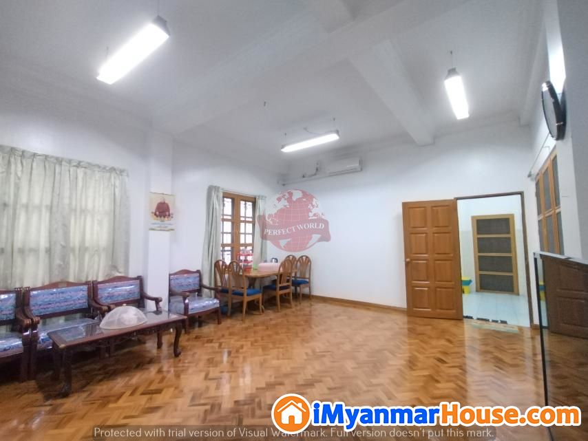 ဗဟန္း သံလြင္လမ္း ၀င္ဒါမီယာတြင္ သံုးထပ္လံုးခ်င္းငွားမည္ - ငှါးရန် - ဗဟန်း (Bahan) - ရန်ကုန်တိုင်းဒေသကြီး (Yangon Region) - 50 သိန်း (ကျပ်) - R-19909886 | iMyanmarHouse.com