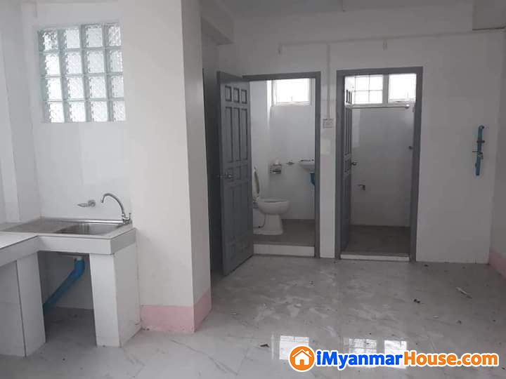 လှိုင်ပါရမီစိန်ဂေဟာအနီး ၊ MICT PARK. အနီးအခန်းကျယ်အငှား - For Rent - လှိုင် (Hlaing) - ရန်ကုန်တိုင်းဒေသကြီး (Yangon Region) - 4 Lakh (Kyats) - R-20019733 | iMyanmarHouse.com