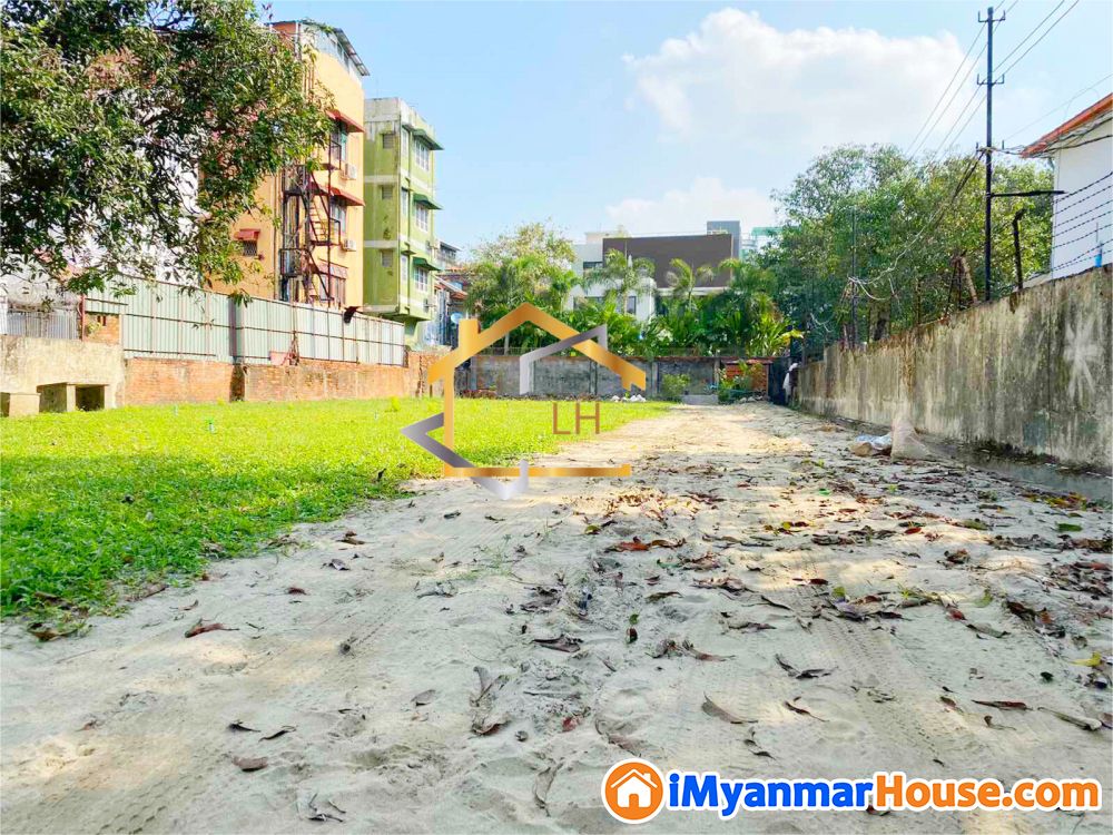 (65’ x 150’)အကျယ်၊ ဗဟန်းမြို့နယ်၊ ရွှေတောင်ကြားလမ်းတွင် မြေကွက်ငှါးရန်ရှိ - ငှါးရန် - ဗဟန်း (Bahan) - ရန်ကုန်တိုင်းဒေသကြီး (Yangon Region) - 68 သိန်း (ကျပ်) - R-20104962 | iMyanmarHouse.com
