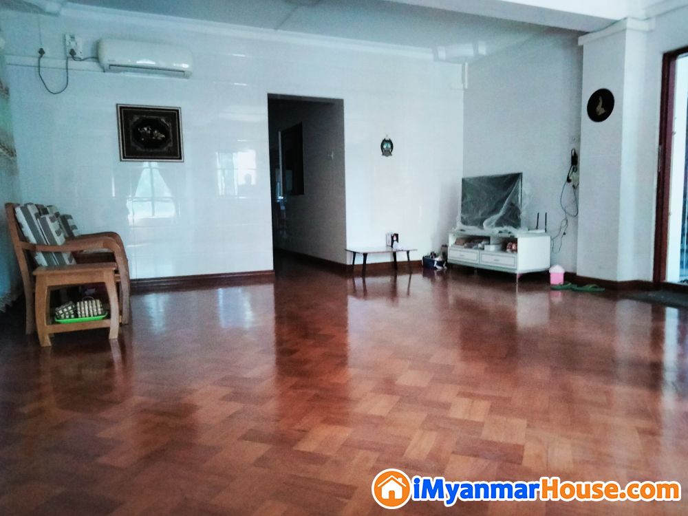 Sqft 1800 ရန်ကင်းပစ်စည်းစုံပါ Condo ခန်းအမြန်ငှားမည် - ငှါးရန် - ရန်ကင်း (Yankin) - ရန်ကုန်တိုင်းဒေသကြီး (Yangon Region) - 8.50 သိန်း (ကျပ်) - R-20144795 | iMyanmarHouse.com