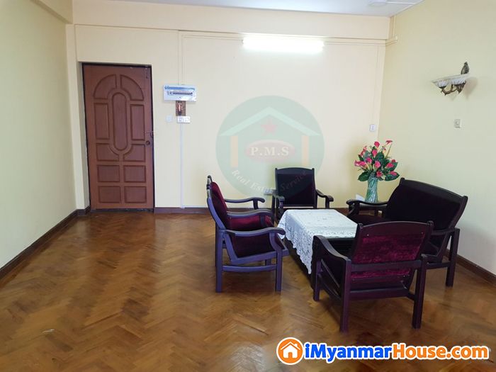 ပုဇွန်တောင် East Point အနီး ဗန္ဓုလကွန်ဒိုတွင် နေထိုင်ရန် ရုံးခန်းများဖွင့်ရန်သင့်တော်သော အခန်းငှားမည်။ - ငှါးရန် - ပုဇွန်တောင် (Pazundaung) - ရန်ကုန်တိုင်းဒေသကြီး (Yangon Region) - 7.50 သိန်း (ကျပ်) - R-20251658 | iMyanmarHouse.com
