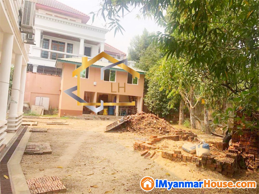 (0.5 ဧက)အကျယ်၊ ဗဟန်းမြို့နယ်၊ တက္ကသိုလ်ရိပ်သာလမ်းဟောင်းလမ်းမတန်းအနီး တွင် လုံးချင်းအိမ် ငှါးရန်ရှိ - For Rent - ဗဟန်း (Bahan) - ရန်ကုန်တိုင်းဒေသကြီး (Yangon Region) - $ 4,500 (US Dollar) - R-20169268 | iMyanmarHouse.com