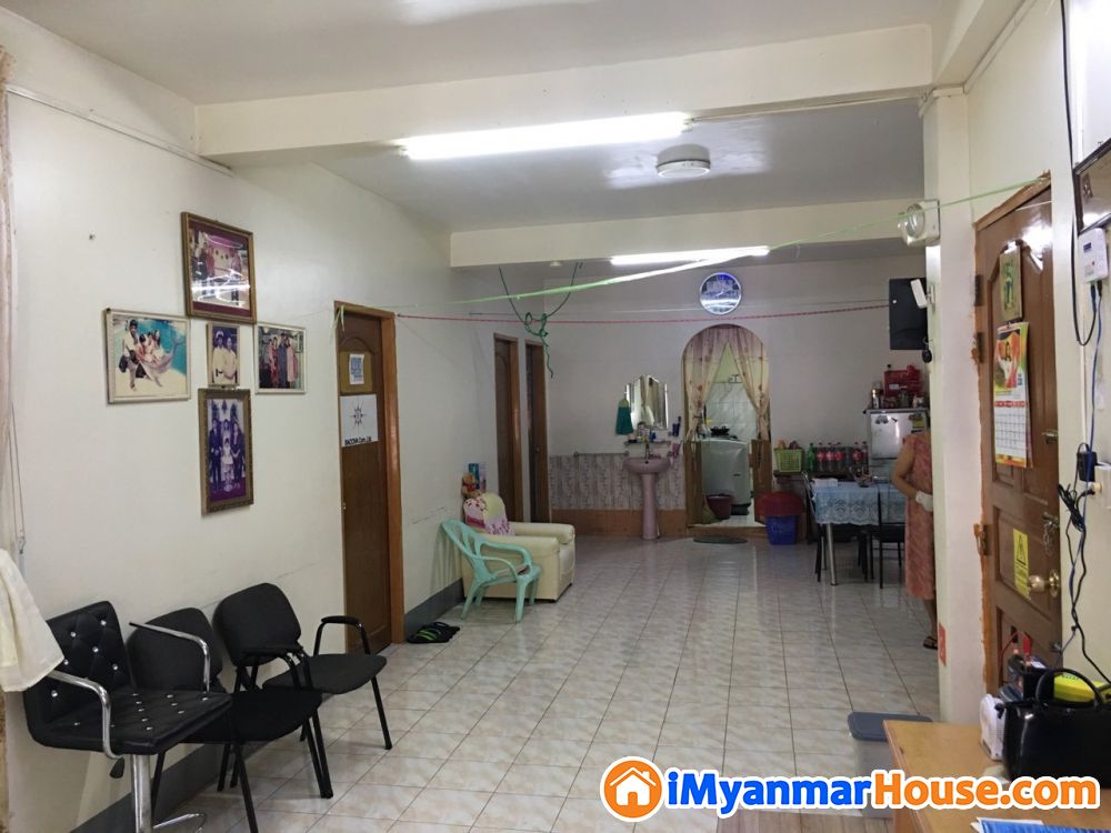 ယုဇနပလာဇာအနောက်ဘက် အောင်သပြေလမ်းရှိ အခန်းလေးကျယ်ကိုငှားမည်။ - ငှါးရန် - မင်္ဂလာတောင်ညွန့် (Mingalartaungnyunt) - ရန်ကုန်တိုင်းဒေသကြီး (Yangon Region) - 5 သိန်း (ကျပ်) - R-20223906 | iMyanmarHouse.com