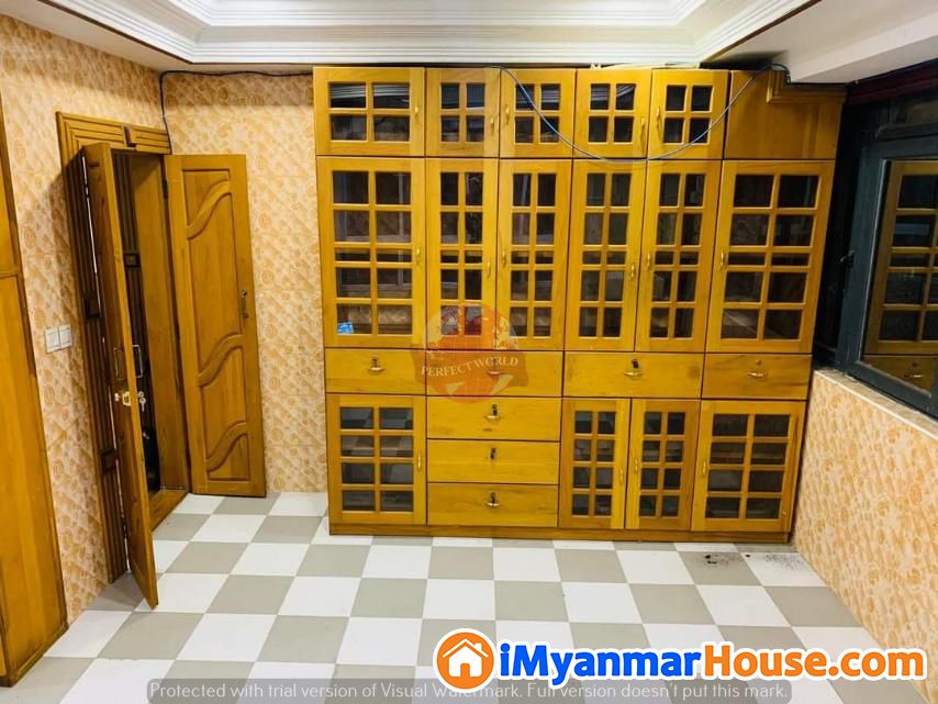 ဗိုလ္တေထာင္ လမ္း 50 အနီး ကားပါကင္ပါ ကြန္ဒိုအခန္းေရာင္းမည္ - ရောင်းရန် - ဗိုလ်တထောင် (Botahtaung) - ရန်ကုန်တိုင်းဒေသကြီး (Yangon Region) - 3,200 သိန်း (ကျပ်) - S-10176983 | iMyanmarHouse.com