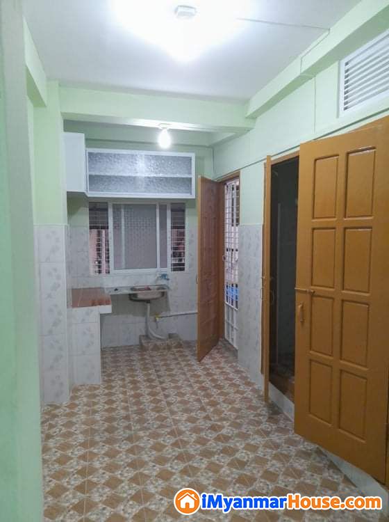ရှယ်ပြင်ပြီး တိုက်ခန်းသစ် ရောင်းမည် - ရောင်းရန် - စမ်းချောင်း (Sanchaung) - ရန်ကုန်တိုင်းဒေသကြီး (Yangon Region) - 520 သိန်း (ကျပ်) - S-10037419 | iMyanmarHouse.com