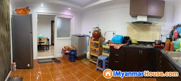 မရမ်းကုန်းမြို့နယ် ၈မိုင်လမ်းဆုံ အနီးပြင်ဆင်ပြီး အသင့်နေ တိုက်ခန်းရောင်း - ရောင်းရန် - မရမ်းကုန်း (Mayangone) - ရန်ကုန်တိုင်းဒေသကြီး (Yangon Region) - 1,500 သိန်း (ကျပ်) - S-10037441 | iMyanmarHouse.com