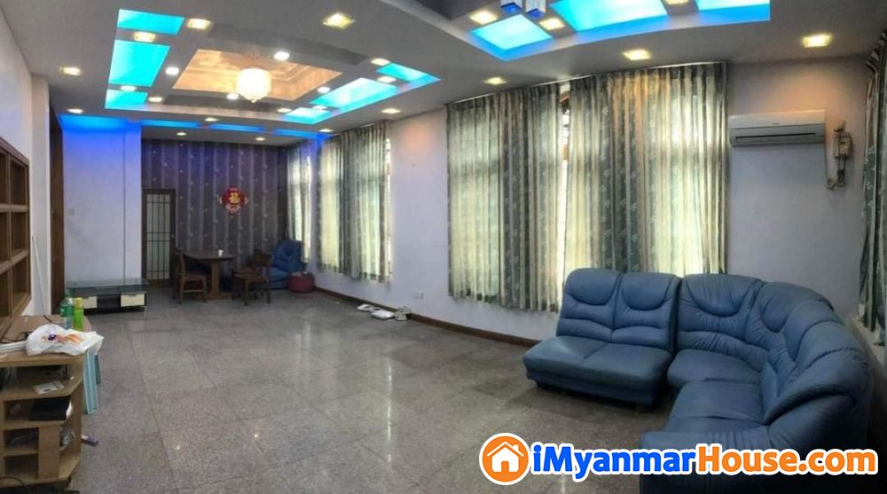 စမ်းချောင်းမြို့နယ် သီရိမင်္ဂလာလမ်း (3) ထပ်တိုက်လုံးချင်းအိမ်အရောင်း။ - ရောင်းရန် - စမ်းချောင်း (Sanchaung) - ရန်ကုန်တိုင်းဒေသကြီး (Yangon Region) - 15,000 သိန်း (ကျပ်) - S-10046501 | iMyanmarHouse.com