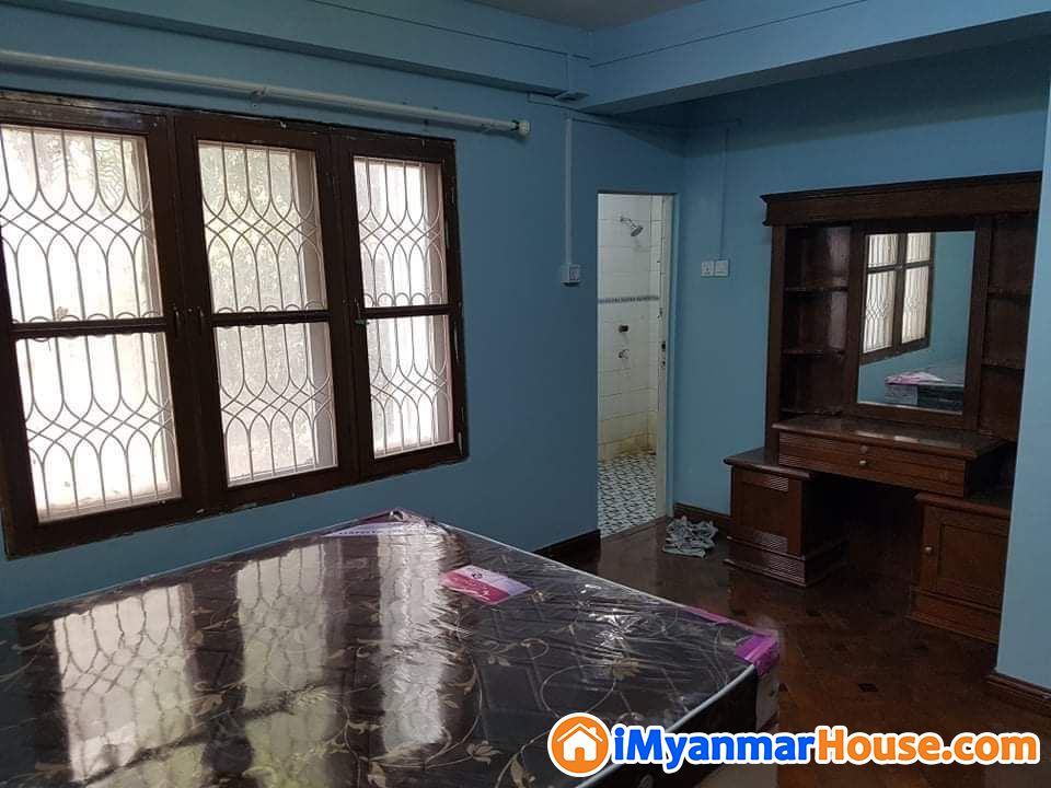 သင်္ကန်းကျွန်းမြို့နယ် ဝဇေယန်တာအိမ်ယာဘဒုတိယထပ်တိုက်ခန်းရောင်းမည် - ရောင်းရန် - သင်္ဃန်းကျွန်း (Thingangyun) - ရန်ကုန်တိုင်းဒေသကြီး (Yangon Region) - 1,600 သိန်း (ကျပ်) - S-10166230 | iMyanmarHouse.com