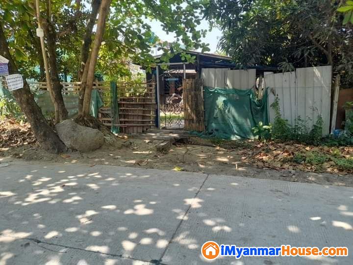 ပင်လုံလမ်းနီး 29ရပ်ကွက် 40×60 အ​ရှေ့လှည့် - ရောင်းရန် - ဒဂုံမြို့သစ် မြောက်ပိုင်း (Dagon Myothit (North)) - ရန်ကုန်တိုင်းဒေသကြီး (Yangon Region) - 2,100 သိန်း (ကျပ်) - S-10180468 | iMyanmarHouse.com