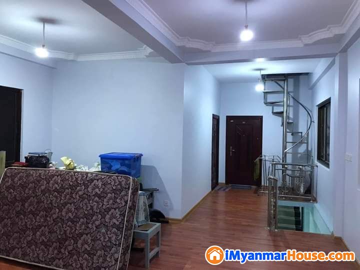 🙏🙏🙏တောင်ဥက္ကလာ မဂ်လာလမ်းအနီးတွင် အသင့်ပြင်ဆင်ထားသော နှစ်ထပ်လုံးချင်းအိမ် ရောင်းပါမည်...🙏🙏🙏 - ရောင်းရန် - တောင်ဥက္ကလာပ (South Okkalapa) - ရန်ကုန်တိုင်းဒေသကြီး (Yangon Region) - 3,850 သိန်း (ကျပ်) - S-10216289 | iMyanmarHouse.com