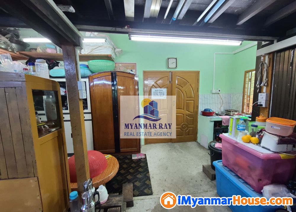မြောက်ဥက္ကလာ ခေမာသီလမ်းအနီးမှ 20’X60’ ၂ ထပ် BN လုံးချင်း - ရောင်းရန် - မြောက်ဥက္ကလာပ (North Okkalapa) - ရန်ကုန်တိုင်းဒေသကြီး (Yangon Region) - 1,300 သိန်း (ကျပ်) - S-10232285 | iMyanmarHouse.com