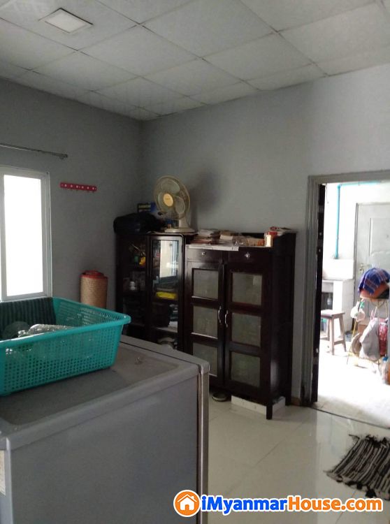 အိမ်ရောင်းမည် - ရောင်းရန် - မြောက်ဥက္ကလာပ (North Okkalapa) - ရန်ကုန်တိုင်းဒေသကြီး (Yangon Region) - 2,300 သိန်း (ကျပ်) - S-10241212 | iMyanmarHouse.com