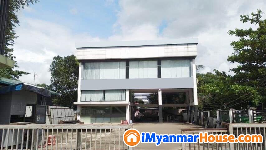 မင်္ဂလာဒုံမြို့နယ် ပြည်လမ်းမပေါ်ရှိ 3Rc လုံးချင်းတိုက်ရောင်းရန်ရှိသည်။(ညှိနှိုင်း) - ရောင်းရန် - မင်္ဂလာဒုံ (Mingaladon) - ရန်ကုန်တိုင်းဒေသကြီး (Yangon Region) - 8,000 သိန်း (ကျပ်) - S-10247804 | iMyanmarHouse.com