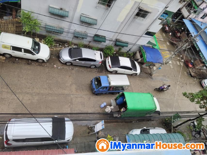 တိုက်ခန်း အမြန်ရောင်းမည် (ပိုင်ရှင်ကိုယ်တိုင်) - ရောင်းရန် - မရမ်းကုန်း (Mayangone) - ရန်ကုန်တိုင်းဒေသကြီး (Yangon Region) - 280 သိန်း (ကျပ်) - S-10271929 | iMyanmarHouse.com
