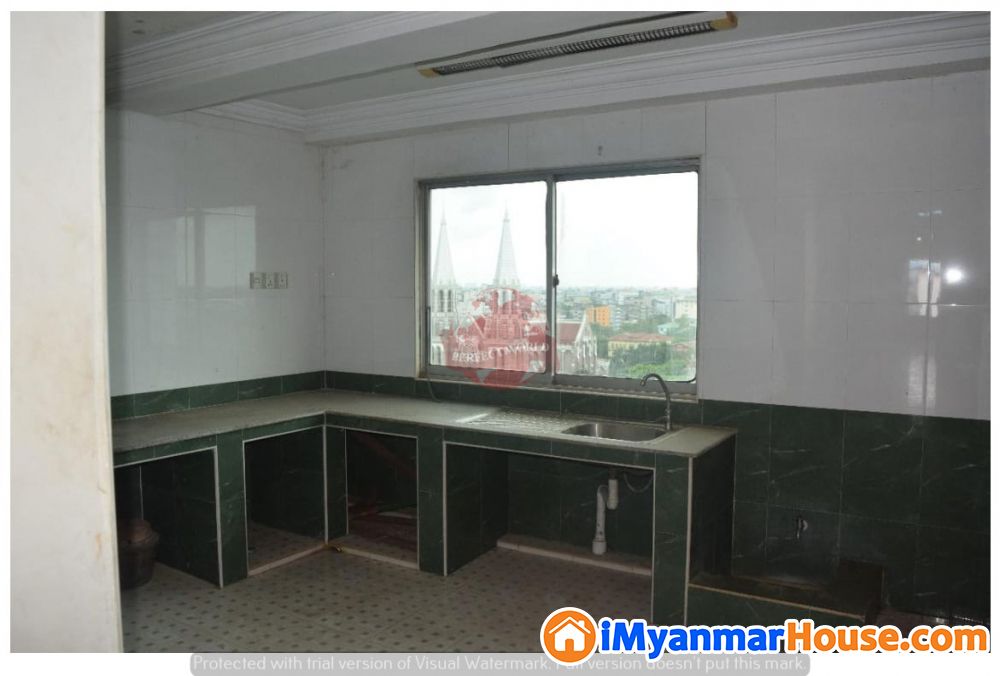 ဆိပ္ကမ္းသာလမ္းတြင္ ကြန္ဒိုအခန္းေရာင္းမည္ - ရောင်းရန် - ကျောက်တံတား (Kyauktada) - ရန်ကုန်တိုင်းဒေသကြီး (Yangon Region) - 2,500 သိန်း (ကျပ်) - S-10330418 | iMyanmarHouse.com