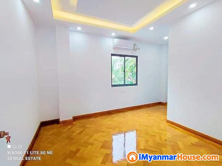 23×60 3RC တိုက်သစ်ဘုရင်​နောင်လမ်း​ကျောကပ် - ရောင်းရန် - ဒဂုံမြို့သစ် မြောက်ပိုင်း (Dagon Myothit (North)) - ရန်ကုန်တိုင်းဒေသကြီး (Yangon Region) - 3,300 သိန်း (ကျပ်) - S-10339879 | iMyanmarHouse.com