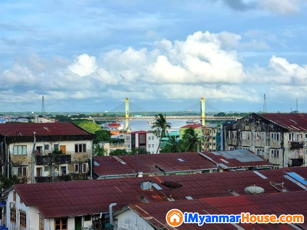 ရေ​ကျော်လမ်းမ​ပေါ် ​ပေကျယ်တိုက်သစ် #Penthouse_Condo အခန်း (ညှိနှိုင်း)ဖြင့် အရောင်း - ရောင်းရန် - ပုဇွန်တောင် (Pazundaung) - ရန်ကုန်တိုင်းဒေသကြီး (Yangon Region) - 1,950 သိန်း (ကျပ်) - S-10363468 | iMyanmarHouse.com