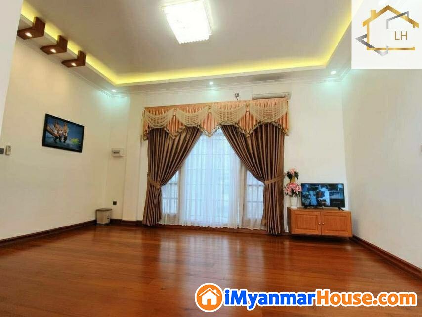 (100'x80')အကျယ်၊ မရမ်းကုန်းမြို့နယ် ၊ ကုန်းမြင့်ရိပ်သာလမ်း တွင် လုံးချင်းအိမ်ရောင်းရန်ရှိ - ရောင်းရန် - မရမ်းကုန်း (Mayangone) - ရန်ကုန်တိုင်းဒေသကြီး (Yangon Region) - 37,000 သိန်း (ကျပ်) - S-10372777 | iMyanmarHouse.com