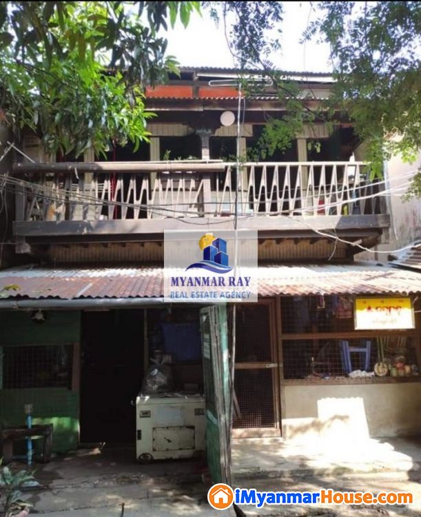 သင်္ဃန်းကျွန်း လေးထောင့်ကန်လမ်းနောက်ကျောမှ 20' x 40' ၂ထပ် RC လုံးချင်း - ရောင်းရန် - သင်္ဃန်းကျွန်း (Thingangyun) - ရန်ကုန်တိုင်းဒေသကြီး (Yangon Region) - 1,850 သိန်း (ကျပ်) - S-10418334 | iMyanmarHouse.com