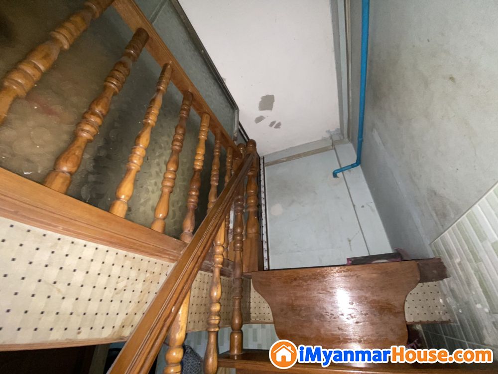 တာမွေမြို့နယ်၊ လယ်ယာရွှေမြေလမ်းမကြီးရှိ မြေညီထပ်ခိုးရောင်းမည်။ - ရောင်းရန် - တာမွေ (Tamwe) - ရန်ကုန်တိုင်းဒေသကြီး (Yangon Region) - 1,500 သိန်း (ကျပ်) - S-10636595 | iMyanmarHouse.com