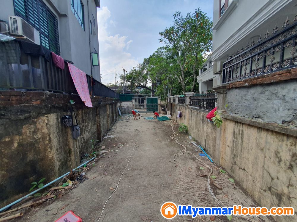 အင်းလျားမြိုင်လမ်းမ မှေးတင် မြေကွက် ရောင်းမည်။ - ရောင်းရန် - ဗဟန်း (Bahan) - ရန်ကုန်တိုင်းဒေသကြီး (Yangon Region) - 21,000 သိန်း (ကျပ်) - S-10741859 | iMyanmarHouse.com