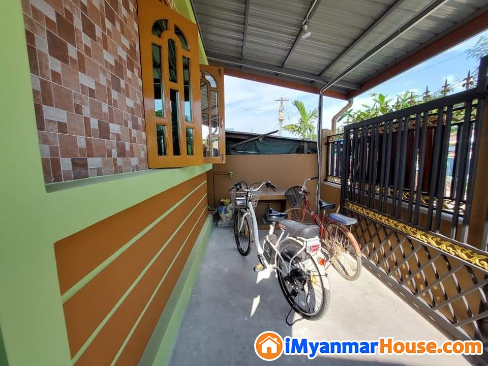 ဒဂုံဆိပ်ကမ်း69ရှိတစ်ထပ်တိုက်သစ်အ​ရောင်း - ရောင်းရန် - ဒဂုံမြို့သစ် ဆိပ်ကမ်း (Dagon Myothit (Seikkan)) - ရန်ကုန်တိုင်းဒေသကြီး (Yangon Region) - 780 သိန်း (ကျပ်) - S-10744578 | iMyanmarHouse.com