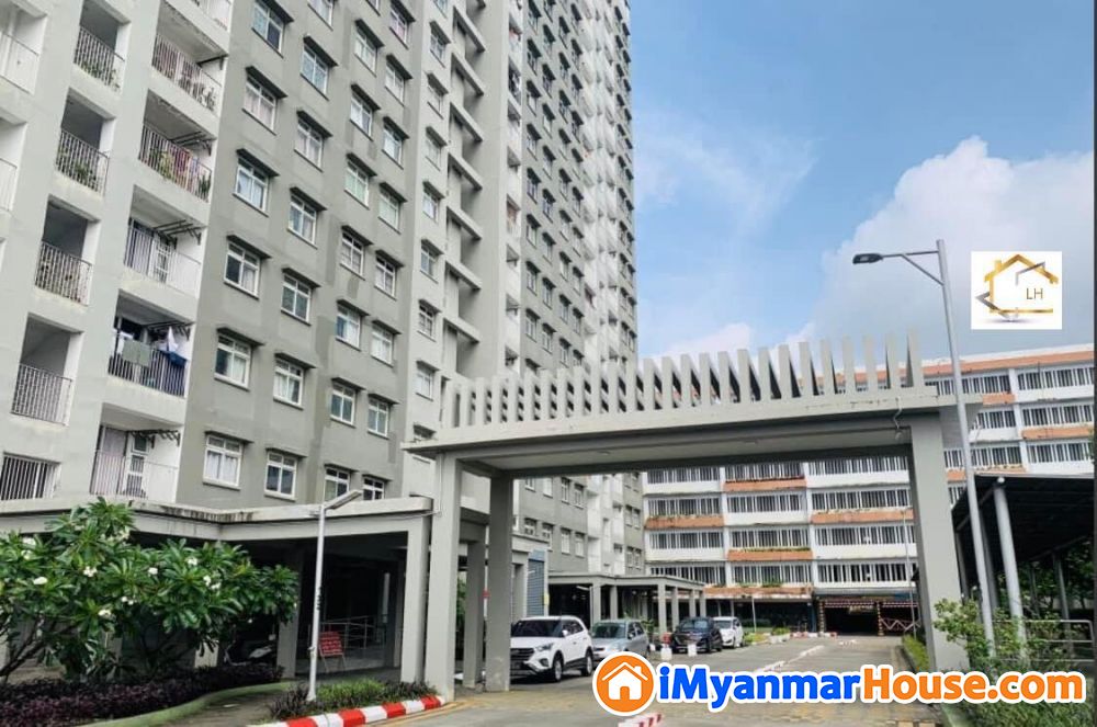 (1148-Sqft)အကျယ်၊ ဒဂုံဆိပ်ကမ်းမြို့နယ်၊ ဧရာချမ်းသာကွန်ဒို တွင် ကွန်ဒို ရောင်းရန်ရှိ - ရောင်းရန် - ဒဂုံမြို့သစ် ဆိပ်ကမ်း (Dagon Myothit (Seikkan)) - ရန်ကုန်တိုင်းဒေသကြီး (Yangon Region) - 1,950 သိန်း (ကျပ်) - S-10755840 | iMyanmarHouse.com
