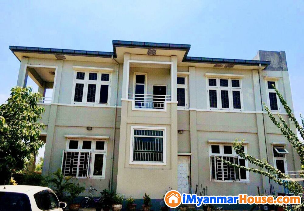 မြောက်ဥက္ကလာမှ ဂုတ်ခြံ၂ထပ်တိုက် သိန်း9600 နှင့်ရောင်းမည် - ရောင်းရန် - မြောက်ဥက္ကလာပ (North Okkalapa) - ရန်ကုန်တိုင်းဒေသကြီး (Yangon Region) - 9,600 သိန်း (ကျပ်) - S-10783976 | iMyanmarHouse.com