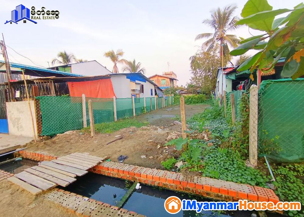ရွှေပြည်သာမြို့နယ်_14ရပ်ကွက်_မဟာဗန္ဓုလMainလမ်းမကြီးကျောကပ်တွင်_မြေကွက်လွတ်ရောင်းရန်ရှိသည်။ - ရောင်းရန် - ရွှေပြည်သာ (Shwepyithar) - ရန်ကုန်တိုင်းဒေသကြီး (Yangon Region) - 350 သိန်း (ကျပ်) - S-10857095 | iMyanmarHouse.com