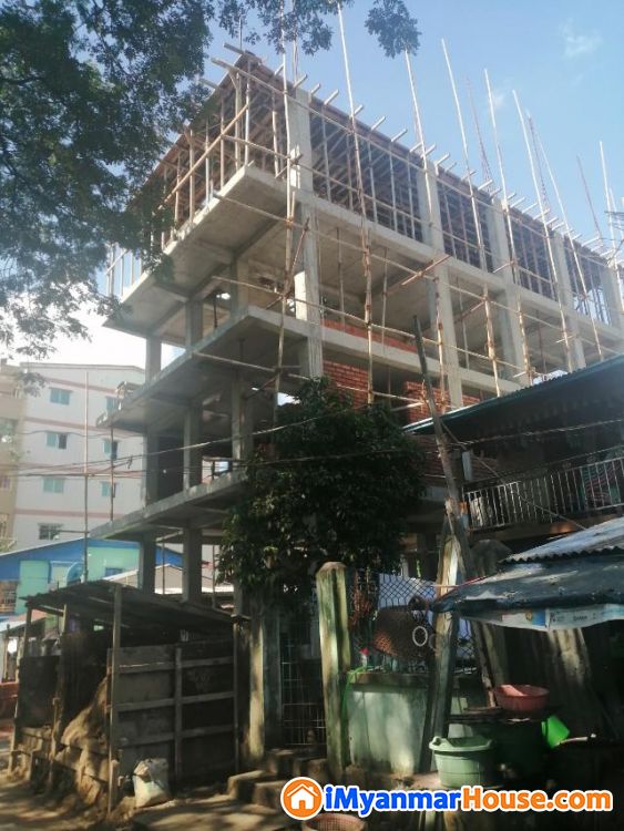 သခင်မြလမ်း ၊ ဆေးစက်ရပ်ကွက် ၊ ဒေါပုံမြို့နယ်တွင် ကြိုပွိုင့်အခန်းရောင်းရန်ရှိသည်။ - ရောင်းရန် - ဒေါပုံ (Dawbon) - ရန်ကုန်တိုင်းဒေသကြီး (Yangon Region) - 700 သိန်း (ကျပ်) - S-10889999 | iMyanmarHouse.com