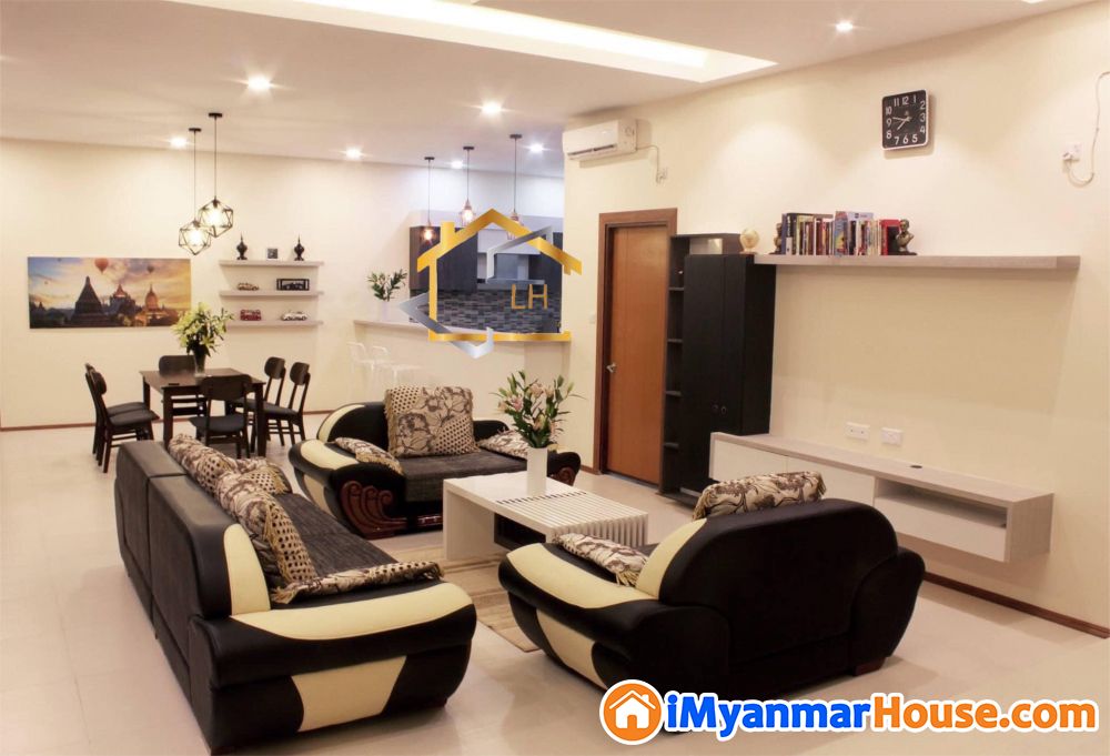(100’ x 200’)အကျယ်၊ မင်္ဂလာဒုံမြို့နယ်၊ ပုလဲမြို့သစ်တွင် လုံးချင်းအိမ် ရောင်းရန်ရှိ - ရောင်းရန် - မင်္ဂလာဒုံ (Mingaladon) - ရန်ကုန်တိုင်းဒေသကြီး (Yangon Region) - 15,000 သိန်း (ကျပ်) - S-10914193 | iMyanmarHouse.com