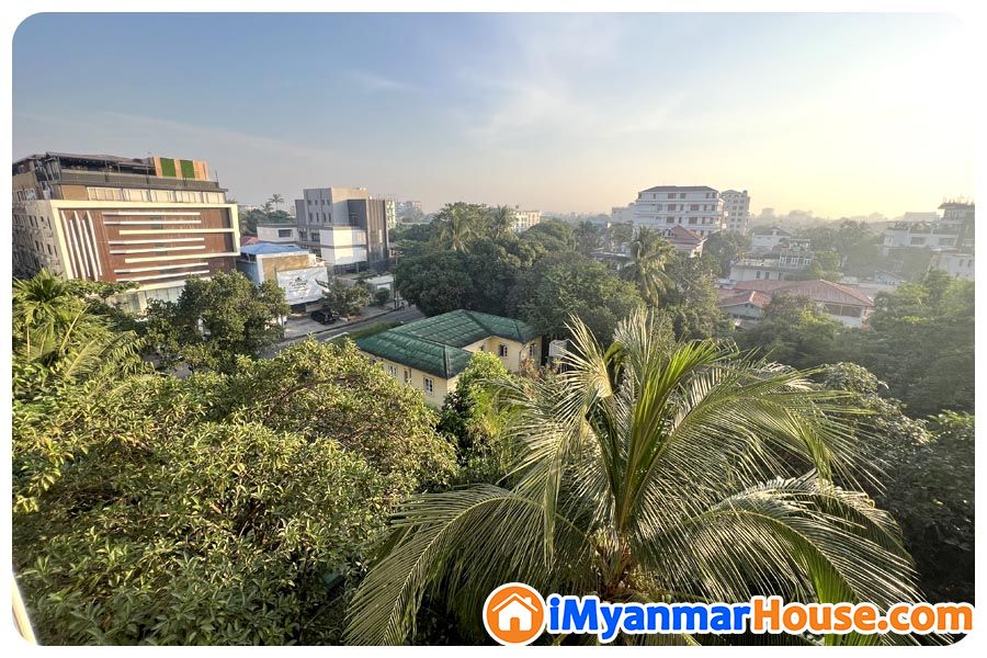 အရှေ့မြင်းပြိုင်ကွင်းလမ်းမပေါ်ရှိ GRC Condo တွင် (၂) ခန်းဆက်လျှက် အခန်းကျယ် ရောင်းပါမည်။ - ရောင်းရန် - တာမွေ (Tamwe) - ရန်ကုန်တိုင်းဒေသကြီး (Yangon Region) - 7,000 သိန်း (ကျပ်) - S-11854753 | iMyanmarHouse.com