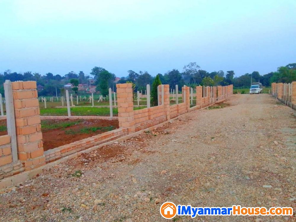 ထူးလိမ္မော်ခြံအနီး မြေကွက်ရောင်းရန်ရှိသည် - ရောင်းရန် - ပြင်ဦးလွင် (Pyin Oo Lwin) - မန္တလေးတိုင်းဒေသကြီး (Mandalay Region) - 130 သိန်း (ကျပ်) - S-10956997 | iMyanmarHouse.com