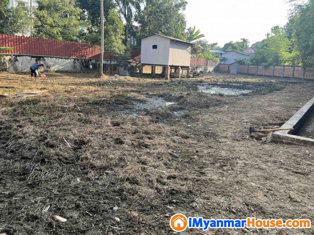 အင်းစိန်မြို့နယ်ရှိ မြေကွက်လေးအမြန်ရောင်းမည် - ရောင်းရန် - အင်းစိန် (Insein) - ရန်ကုန်တိုင်းဒေသကြီး (Yangon Region) - 4,800 သိန်း (ကျပ်) - S-11083356 | iMyanmarHouse.com