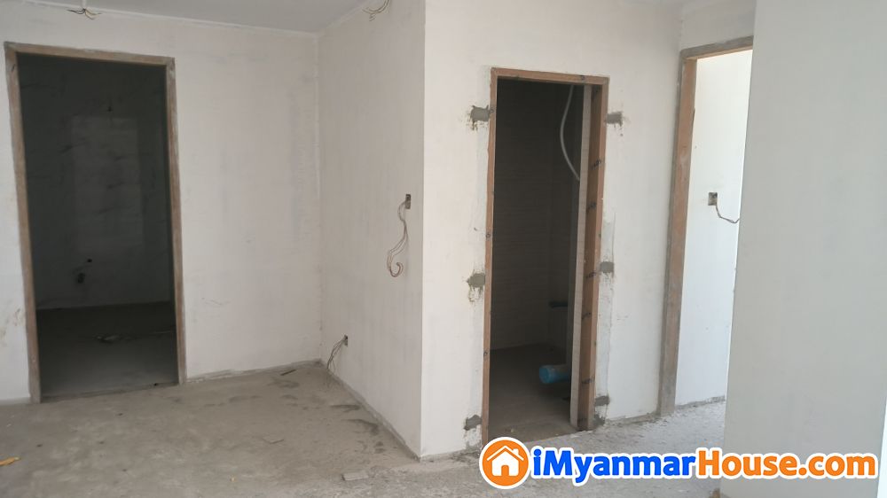 7 မိုင်ကွန်ဒို ရှိ Room No - 1704 အခန်းလေး ရောင်းမည် - ရောင်းရန် - မရမ်းကုန်း (Mayangone) - ရန်ကုန်တိုင်းဒေသကြီး (Yangon Region) - 3,950 သိန်း (ကျပ်) - S-10972745 | iMyanmarHouse.com