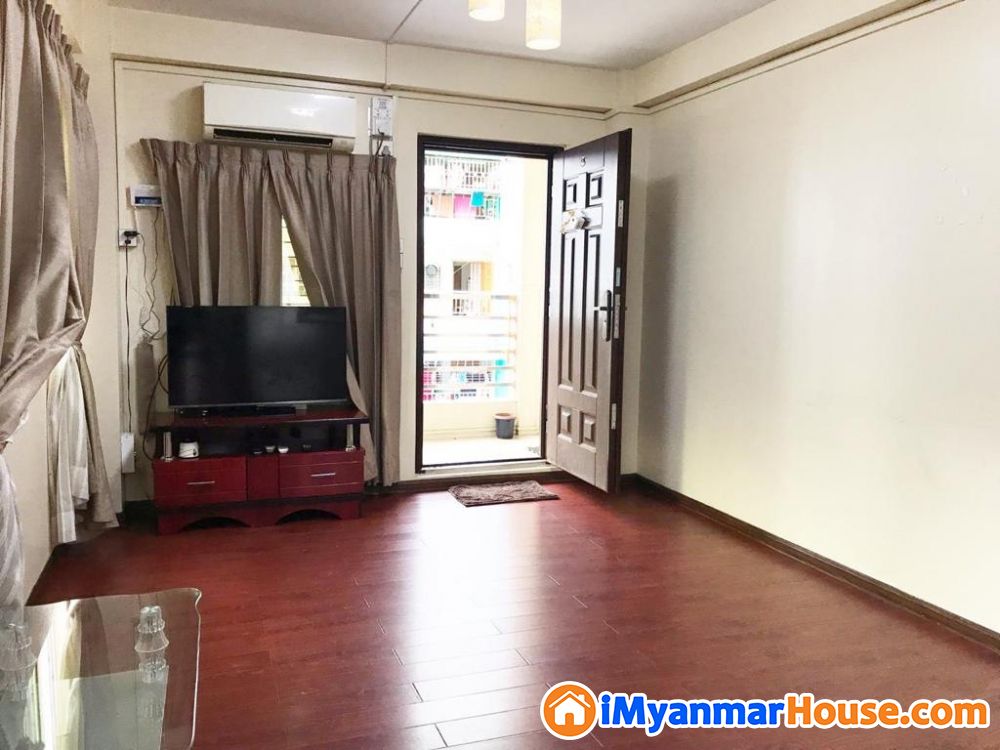 To sell Apartment at 164th Street - ရောင်းရန် - တာမွေ (Tamwe) - ရန်ကုန်တိုင်းဒေသကြီး (Yangon Region) - 1,300 သိန်း (ကျပ်) - S-10990478 | iMyanmarHouse.com
