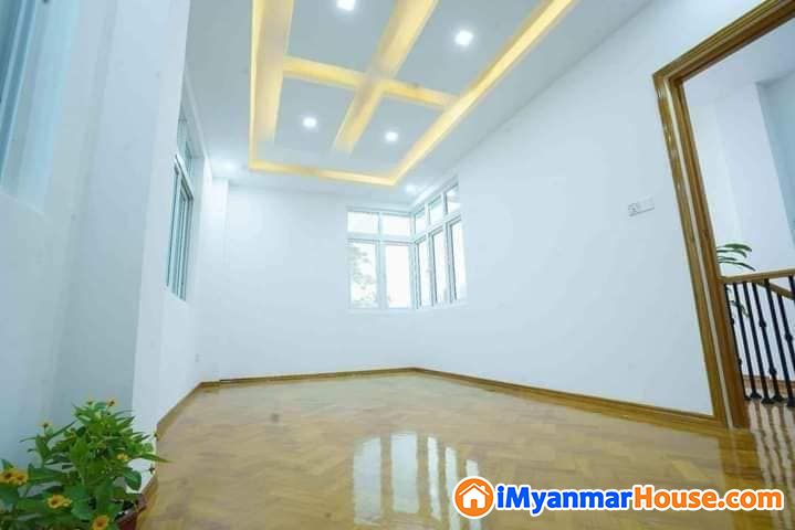 မြောက်ဒဂုံရှိလုံးချင်းအိမ်ရောင်းရန် ရှိသည် - For Sale - ဒဂုံမြို့သစ် မြောက်ပိုင်း (Dagon Myothit (North)) - ရန်ကုန်တိုင်းဒေသကြီး (Yangon Region) - 4,500 Lakh (Kyats) - S-10992966 | iMyanmarHouse.com
