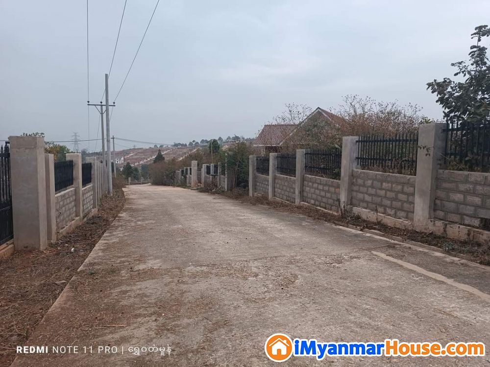 ပြင်ဦးလွင်မြို့ ကန်တော်ကြီးအနီး မြေကွက်လွတ်ရောင်းရန်ရှိသည် - For Sale - ပြင်ဦးလွင် (Pyin Oo Lwin) - မန္တလေးတိုင်းဒေသကြီး (Mandalay Region) - 550 Lakh (Kyats) - S-11008549 | iMyanmarHouse.com