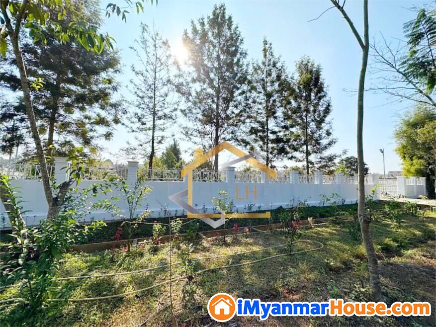 (0.45 ဧက)အကျယ် ၊ ပြင်ဦးလွင်မြို့၊ အိမ်တော်လမ်းမပေါ် တွင် မြေကွက် ရောင်းရန်ရှိ - For Sale - ပြင်ဦးလွင် (Pyin Oo Lwin) - မန္တလေးတိုင်းဒေသကြီး (Mandalay Region) - 11,000 Lakh (Kyats) - S-11024420 | iMyanmarHouse.com