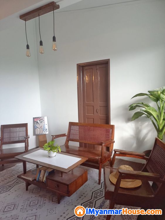 Apartment For Sale - ရောင်းရန် - ပုဇွန်တောင် (Pazundaung) - ရန်ကုန်တိုင်းဒေသကြီး (Yangon Region) - 645 သိန်း (ကျပ်) - S-11153691 | iMyanmarHouse.com