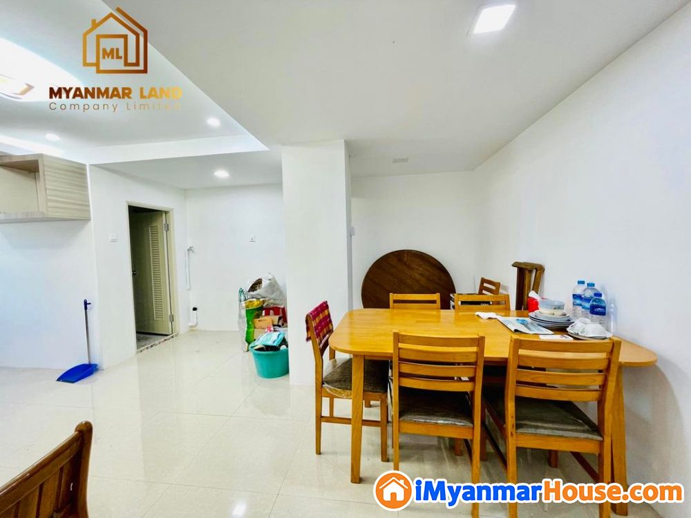 Yankin Condo - ရောင်းရန် - ရန်ကင်း (Yankin) - ရန်ကုန်တိုင်းဒေသကြီး (Yangon Region) - 3,100 သိန်း (ကျပ်) - S-11177733 | iMyanmarHouse.com