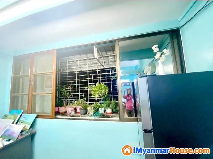One of the famous Hlaing Myint Mor houses A large square apartment for sale. - For Sale - လှိုင် (Hlaing) - ရန်ကုန်တိုင်းဒေသကြီး (Yangon Region) - 850 Lakh (Kyats) - S-11190020 | iMyanmarHouse.com
