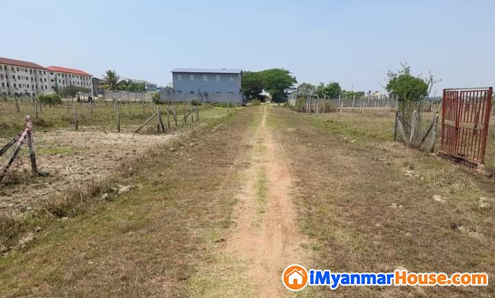 ၁၄၅ ရပ်ကွက် မြေကွက်အရောင်း - ရောင်းရန် - ဒဂုံမြို့သစ် တောင်ပိုင်း (Dagon Myothit (South)) - ရန်ကုန်တိုင်းဒေသကြီး (Yangon Region) - 400 သိန်း (ကျပ်) - S-11196066 | iMyanmarHouse.com
