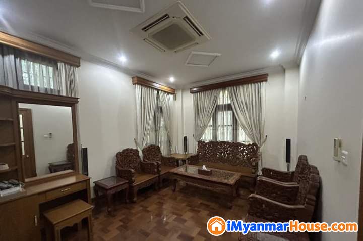 🙏🙏🙏...သီရိဂုဏ်အိမ်ရာတွင် အဆင့်မြင့်ပြင်ဆင်ထားသော လုံးချင်းအိမ်အသစ်ကြီးရောင်းပါမည်...🙏🙏🙏 - ရောင်းရန် - သင်္ဃန်းကျွန်း (Thingangyun) - ရန်ကုန်တိုင်းဒေသကြီး (Yangon Region) - 16,500 သိန်း (ကျပ်) - S-11197916 | iMyanmarHouse.com