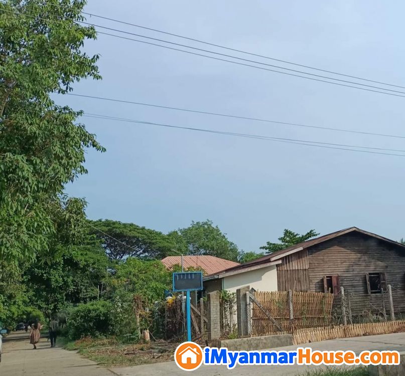 ၉ ရပ်ကွက် အရှေ့လှည့် နေရာကောင်း ထောင့်ကွက် လှလှလေး - ရောင်းရန် - ဒဂုံမြို့သစ် မြောက်ပိုင်း (Dagon Myothit (North)) - ရန်ကုန်တိုင်းဒေသကြီး (Yangon Region) - 1,300 သိန်း (ကျပ်) - S-11198345 | iMyanmarHouse.com