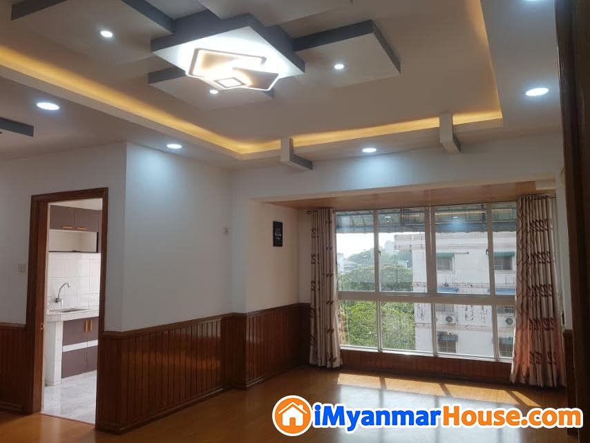 အသင့်နေ Condo အခန်းကျယ် အိပ်ခန်း 3ခန်းပါဦးဝိစာရလမ်းမကြီးနီးအမြန်ရောင်းမည် - ရောင်းရန် - လမ်းမတော် (Lanmadaw) - ရန်ကုန်တိုင်းဒေသကြီး (Yangon Region) - 1,950 သိန်း (ကျပ်) - S-11200680 | iMyanmarHouse.com