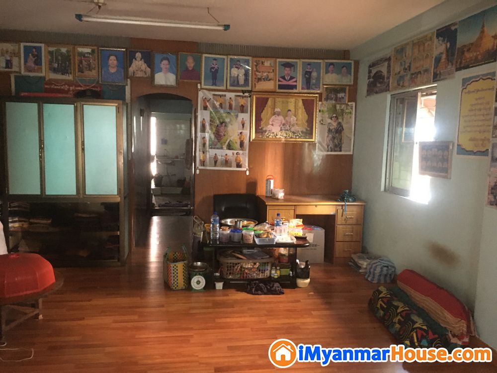 လှုိင် (16)ရပ်ကွက် မာလာမြိုင်လမ်းသွယ် 1Floorအမြန်ရောင်းမည်။ - For Sale - လှိုင် (Hlaing) - ရန်ကုန်တိုင်းဒေသကြီး (Yangon Region) - 1,100 Lakh (Kyats) - S-11201923 | iMyanmarHouse.com