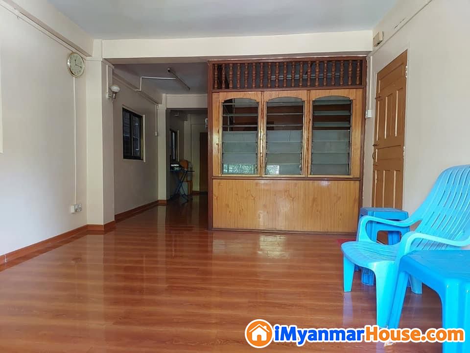 တိုက်ခန်းရောင်းမည် - ရောင်းရန် - ပုဇွန်တောင် (Pazundaung) - ရန်ကုန်တိုင်းဒေသကြီး (Yangon Region) - 650 သိန်း (ကျပ်) - S-11252627 | iMyanmarHouse.com